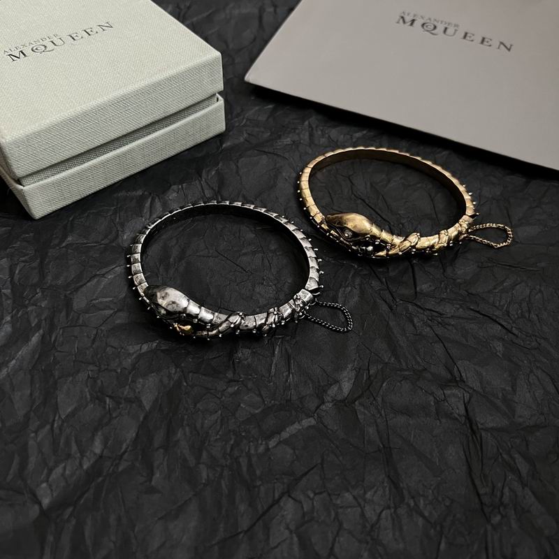 McQueen bracelet 04yxh04